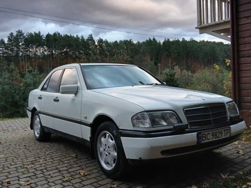 Авто Mercedes 8 1998 № 8940147