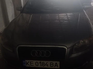 Авто Audi A4 2005 № 8940200
