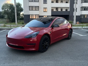 Авто Tesla Model 3 2021 № 8940213
