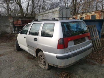 Авто Volkswagen Polo 2002 № 8940289