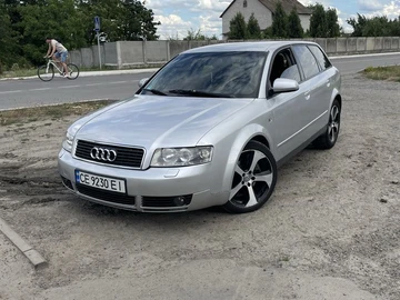 Авто Audi A4 2001 № 8940305