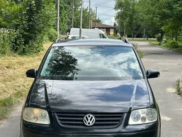 Авто Volkswagen Touran 2007 № 8940461