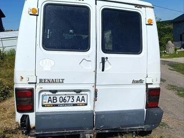 Авто Renault Trafic 1997 № 8940491