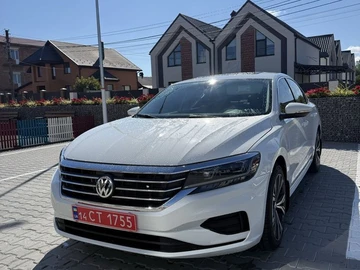 Авто Volkswagen Passat Sedan 2021 № 8940632