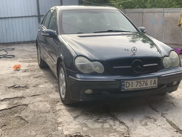 Авто Mercedes C Серия 2003 № 8940637