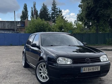 Авто Volkswagen Golf 2001 № 8940643
