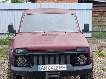 Авто ВАЗ 21121 1989 № 8940719