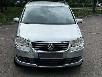 Авто Volkswagen Touran 2007 № 8940989