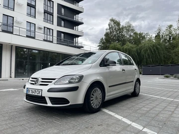Авто Volkswagen Golf Plus 2006 № 8941320