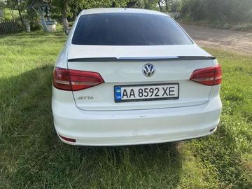 Авто Volkswagen Jetta 2015 № 8941420