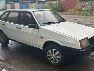 Авто ВАЗ 2109 1990 № 8941447