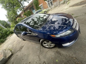 Авто Chevrolet Volt 2013 № 8941516