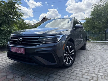 Авто Volkswagen Tiguan 2023 № 8941520
