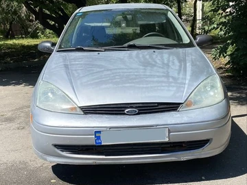 Авто Ford Focus 2000 № 8941571