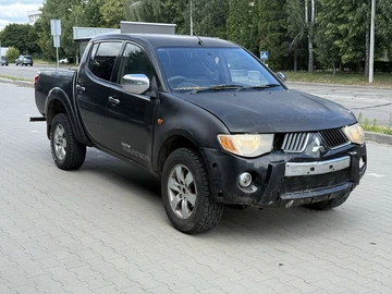 Авто Mitsubishi L 200 2007 № 8941640