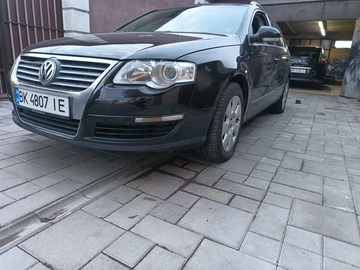Авто Volkswagen Passat Variant 2008 № 8941652
