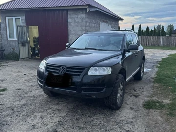Авто Volkswagen Touareg 2004 № 8941726