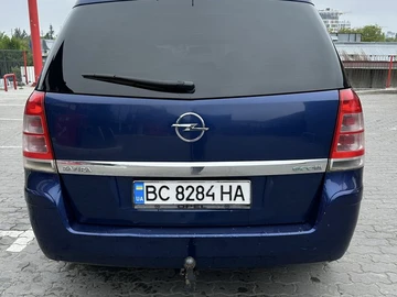 Авто Opel Zafira 2011 № 8941755