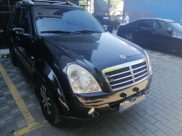 Авто SsangYong Rexton 2010 № 8941770