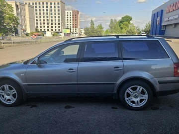 Авто Volkswagen Passat Sedan 2002 № 8941877