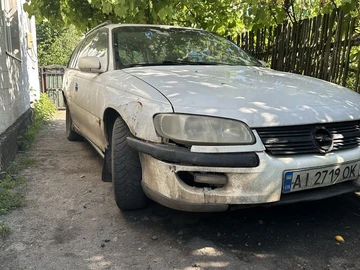 Авто Opel Omega 1995 № 8941909