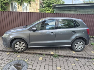 Авто Volkswagen Polo 2012 № 8941932