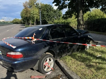 Авто KIA Clarus 2000 № 8941946