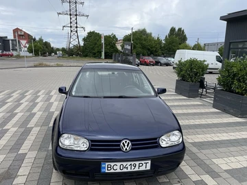 Авто Volkswagen Golf 2001 № 8941983