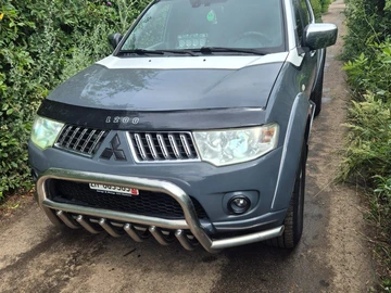 Авто Mitsubishi L 200 2011 № 8942077