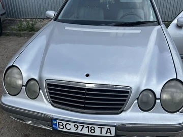 Авто Mercedes E Серия 2002 № 8942095