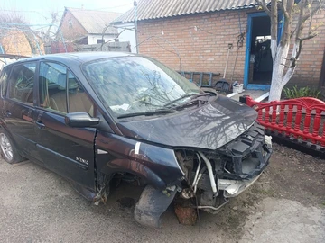Авто Renault Scenic Ii 2005 № 8942101