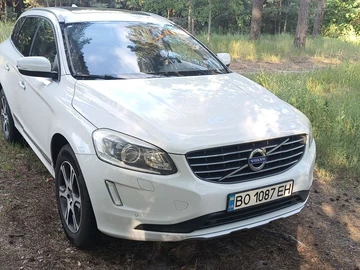 Авто Volvo Xc60 2015 № 8942109
