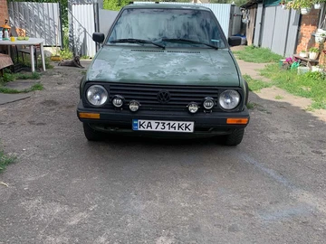 Авто Volkswagen Golf 1990 № 8942147