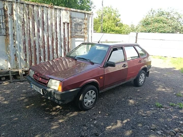 Авто ВАЗ 2109 1990 № 8942165