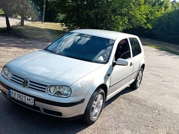 Авто Volkswagen Golf 1998 № 8942196