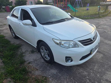 Авто Toyota Corolla 2012 № 8942328