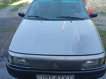 Авто Volkswagen Passat Sedan 1994 № 8942330