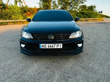 Авто Volkswagen Jetta 2016 № 8942493