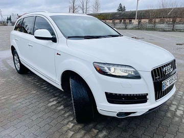 Авто Audi Q7 2011 № 8942496