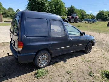 Авто Volkswagen Caddy 1999 № 8942532