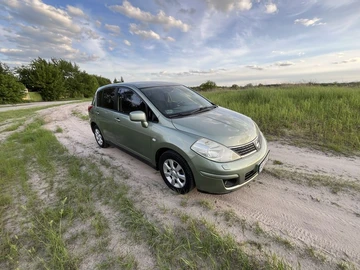 Авто Nissan Tiida 2008 № 8942533