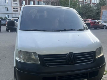 Авто Volkswagen Transporter 2005 № 8942551