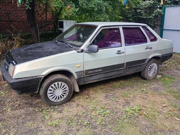 Авто ВАЗ 2109 1999 № 8942742