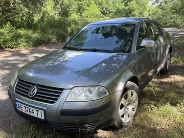 Авто Volkswagen Passat Sedan 2003 № 8942991