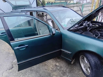 Авто Mercedes E Серия 2000 № 8942994