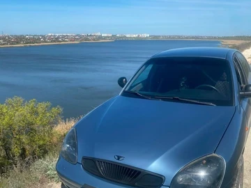 Авто Daewoo Nubira 2003 № 8943003