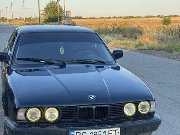 Авто BMW 5 Серия 1990 № 8943110
