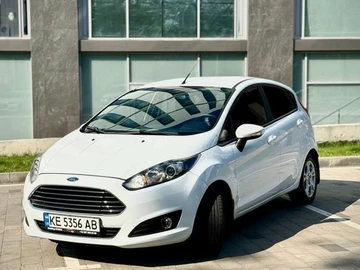 Авто Ford Fiesta 2015 № 8943168