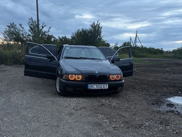 Авто BMW 5 Серия 1999 № 8943252