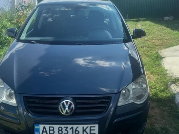 Авто Volkswagen Polo 2005 № 8943362
